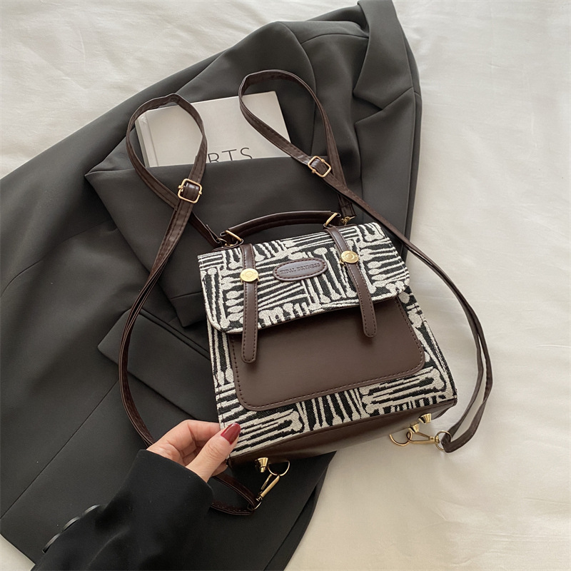 Bolsas de moda de verano de vaqueros para mujeres 2024 nueva moda mochila de vacaciones, mochila de viaje universal