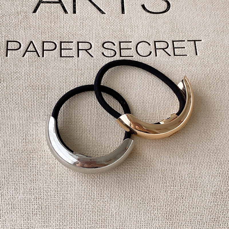 1 Piece Quantity Holiday, Daily Occasion Metal Material Women's Simple Style Classic Style Color Block Metal Hair Tie