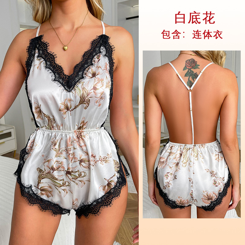 흰색 배경 꽃