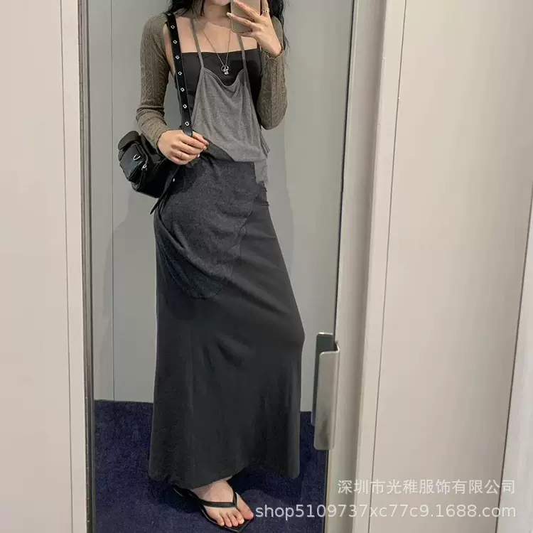 深圳南油高端女装气质百搭吊带挂脖针织叠穿连衣裙修身