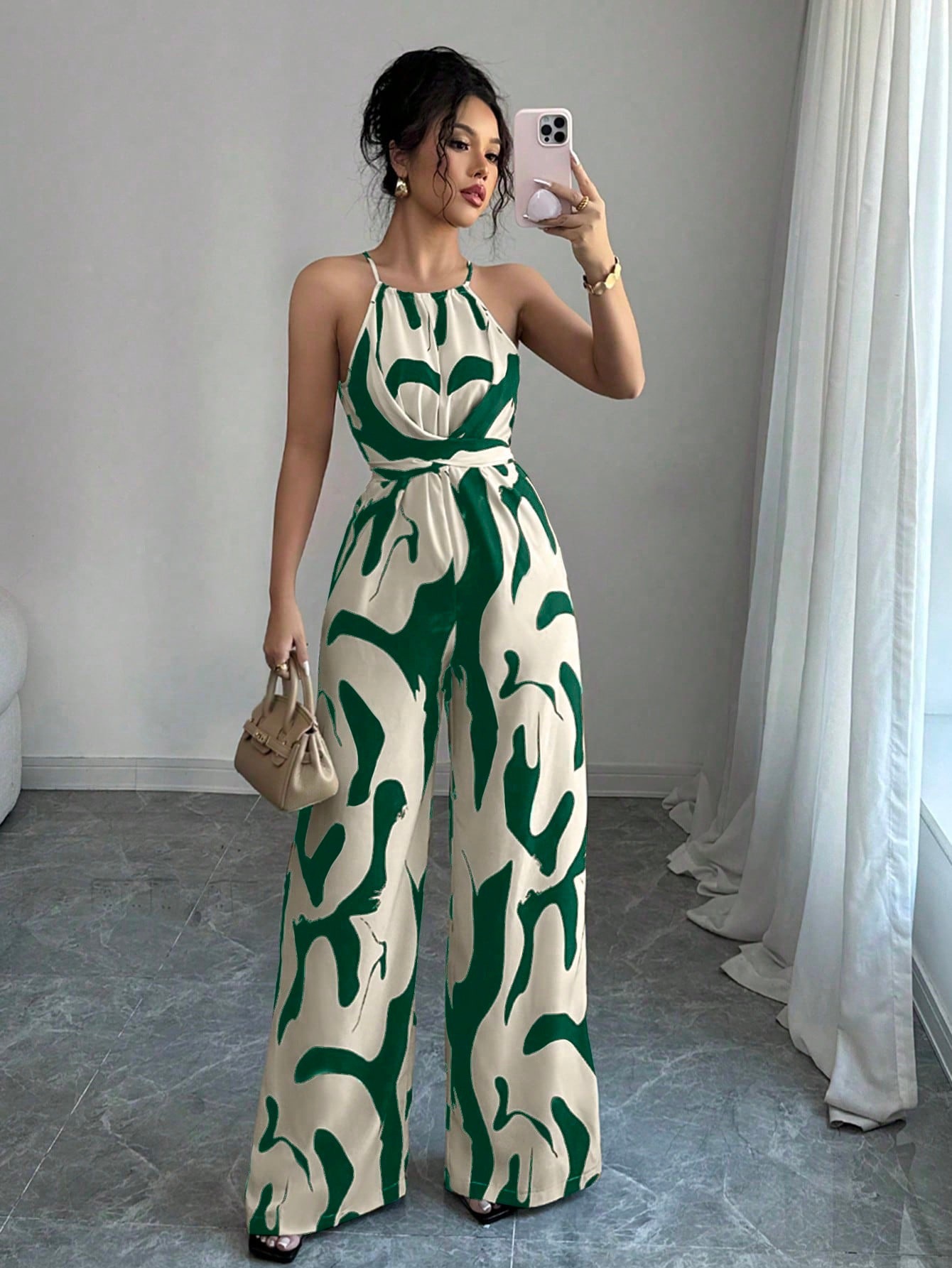 Damen Jumpsuit Mit Milch Muster Druck Halfter Ausschnitt Schwarz_voghion.com