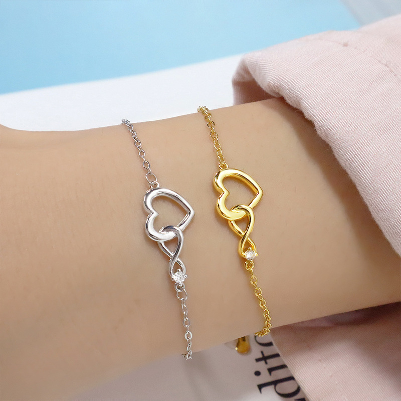 Diamond 8-character Infinite Love Bracelet French Romantic INS Infinite Love Hollow Single Diamond Heart-shaped Bracelet Bracelet Diamond 8-character Infinite Love Bracelet French Romantic INS Infinite Love Hollow Single Diamond Heart-shaped Bracelet Bracelet