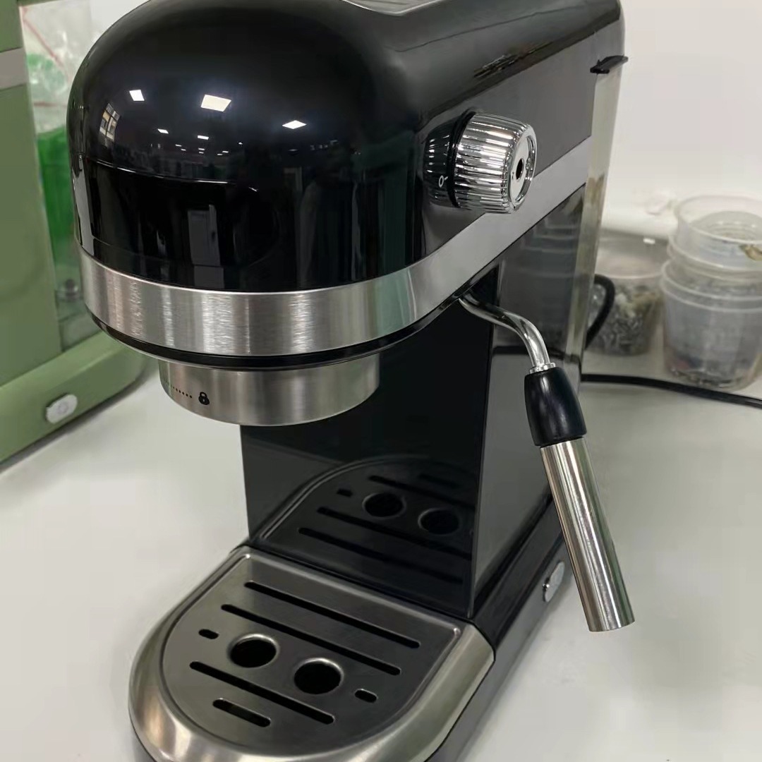 Coffelady italiano máquina de espresso automática bomba presión de espuma de leche máquina de café hogar 20bar presión