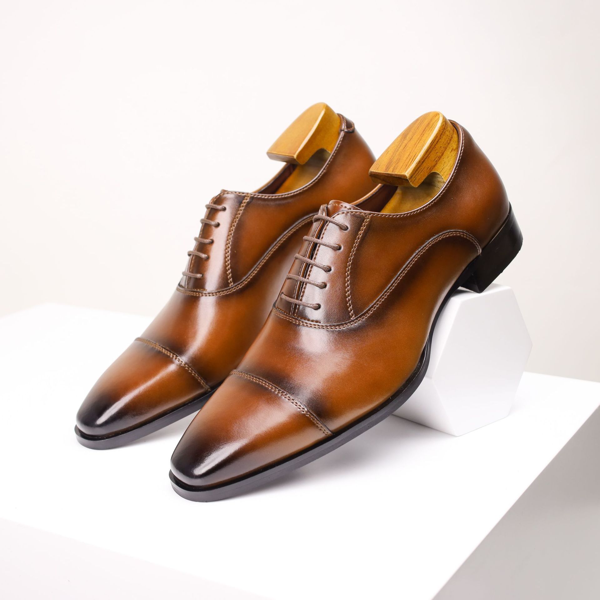 Men’s Hand Burnished Cap Toe Oxford Shoes, Gradient Brown Genuine Leather Formal Wedding Business Dress Shoes_vogvips.com