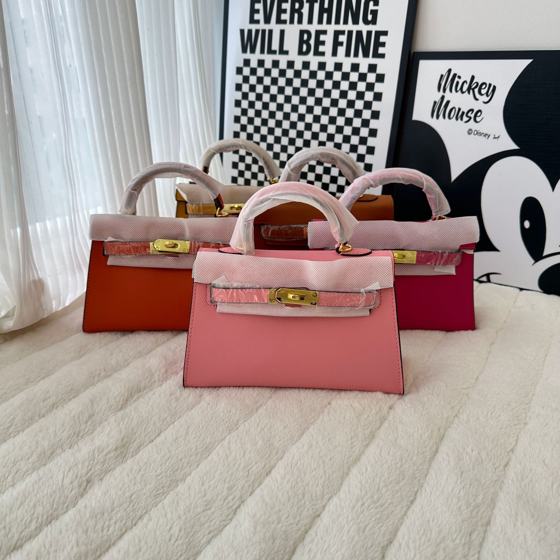Bolso Kelly de moda con estampado de palma en colores dulces y hebilla dorada, superventas transfronterizo en Amazon, bolso cruzado para mujer, venta al por mayor del fabricante.