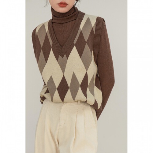 Women's Winter Grit Knit Vest, Design-Savvy, Small Batch, Coffee Brown Top, Retro V-Neck Cardigan