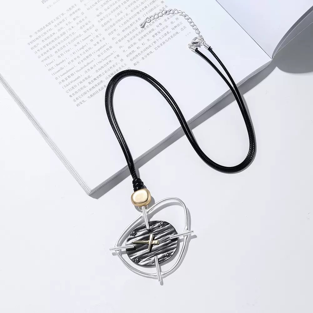 跨境饰品亚马逊爆款潮流项链欧美吊坠冷淡风时尚仿钟表合金毛衣链