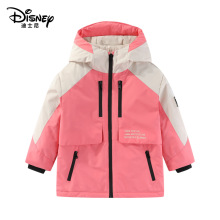 迪士尼儿童户外冲锋衣2024新款中大童亲子款加厚连帽外套