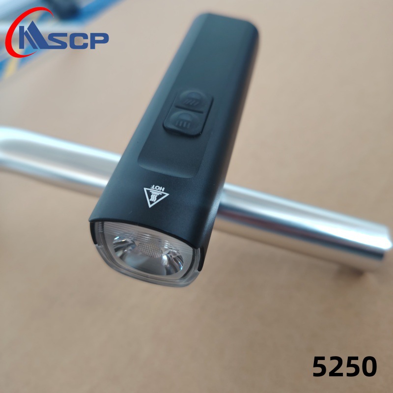 Aleación de aluminio de desmontaje rápido a prueba de salpicaduras de agua faro de viaje nocturno al aire libre con fijación de elevación luz de bicicleta de alto nivel