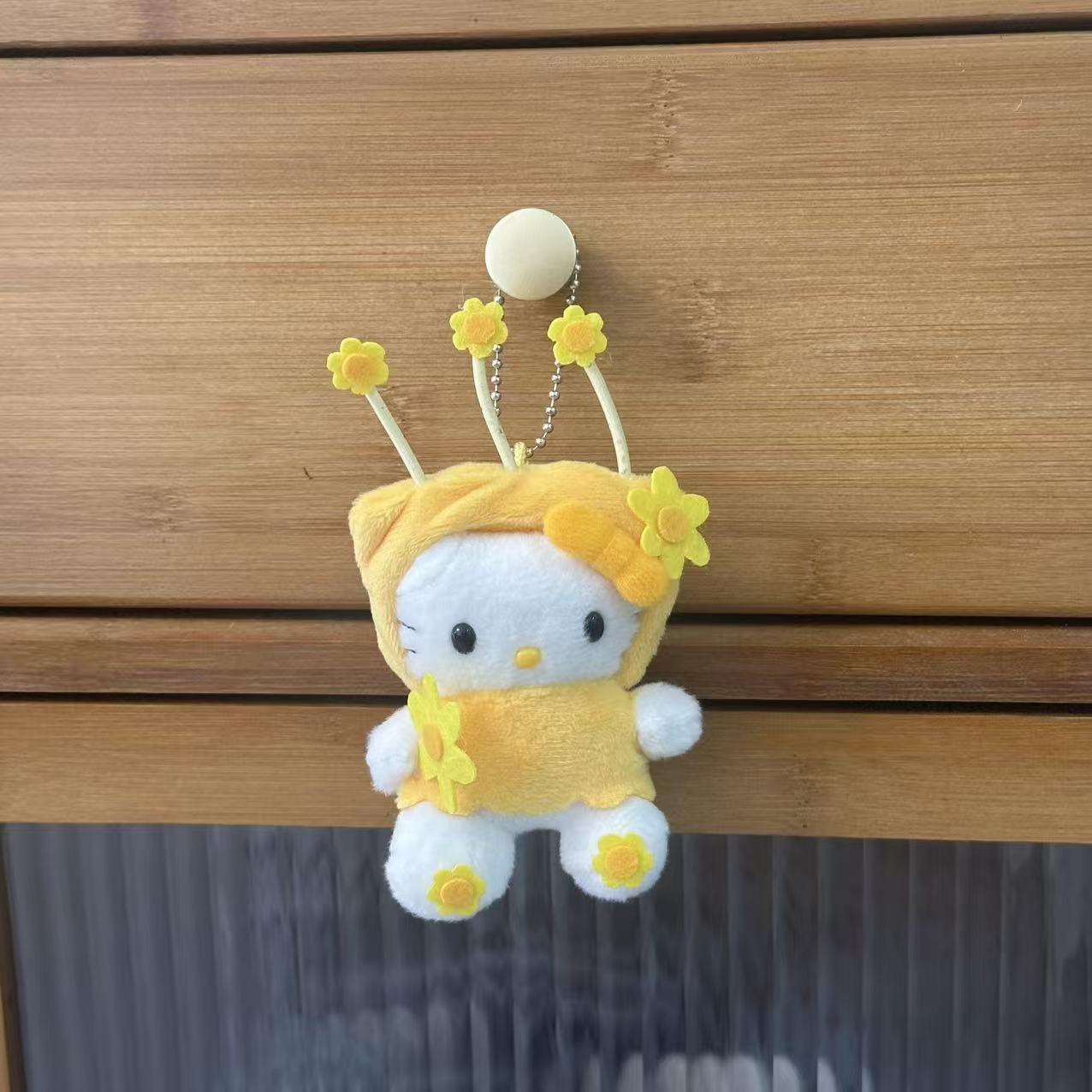 Amor hellokitty muñeca colgante llavero colgante bolsas de regalo bolsas de peluche lindo muñeca colgante lindo