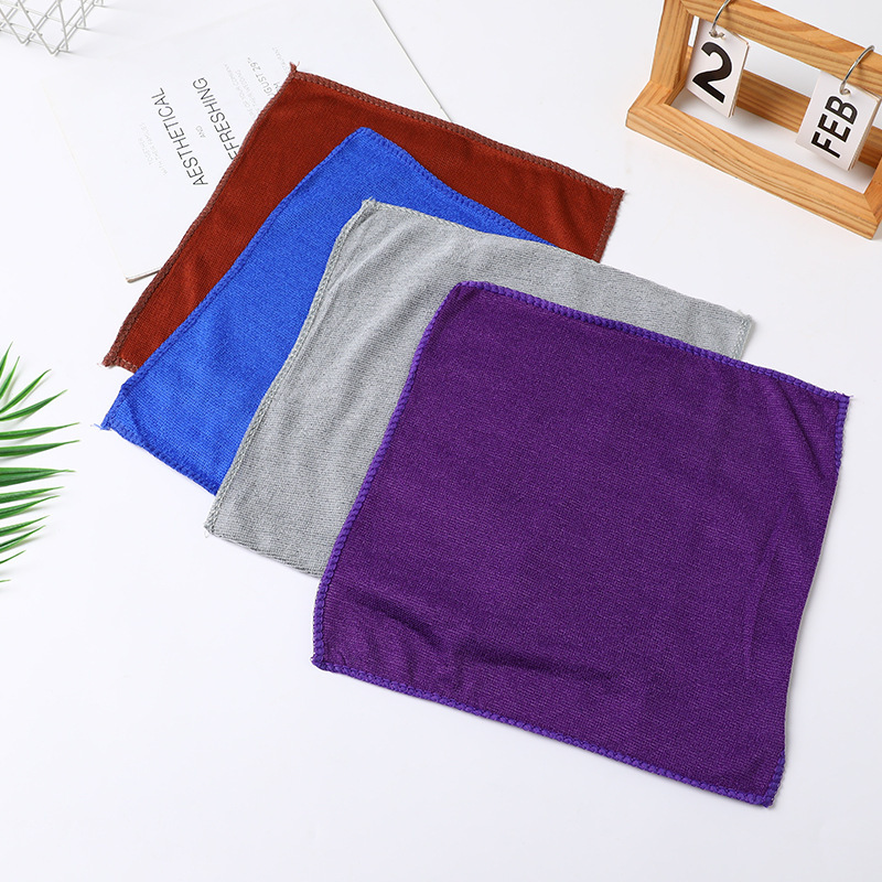 Disposable Industrial Cleaning Cloth, Oil-Absorbing, Lint-Free, Cleaning Polyester Small Square Towel, Wholesale for Export
