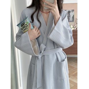 �n��˯���¿�l�yӡ������㼑�ϵ�����Ҿӷ�Ůʿ�L��ԡ��˯��Ů��