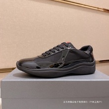 P�ҚW��վ��Ь��Ƥ�W��͸��Ь�r�в�ɫ�������e�ٴ��п��\��Ь