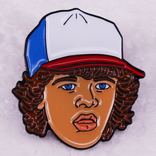 酷男孩珐琅别针