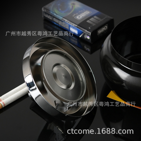 Fashionable creative big capacious windproof ashtray