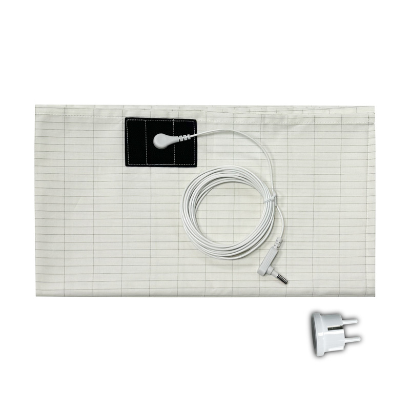 White sheets + European standard plug + cord