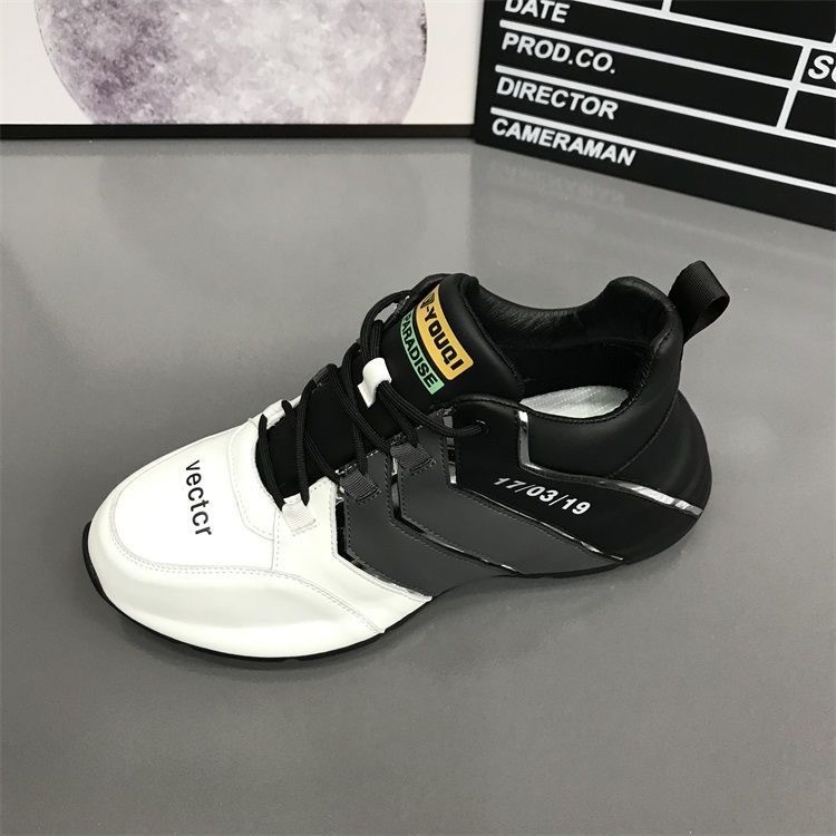 Title 11, Nuove Scarpe Fashion in Pelle con Lacci, Comode...