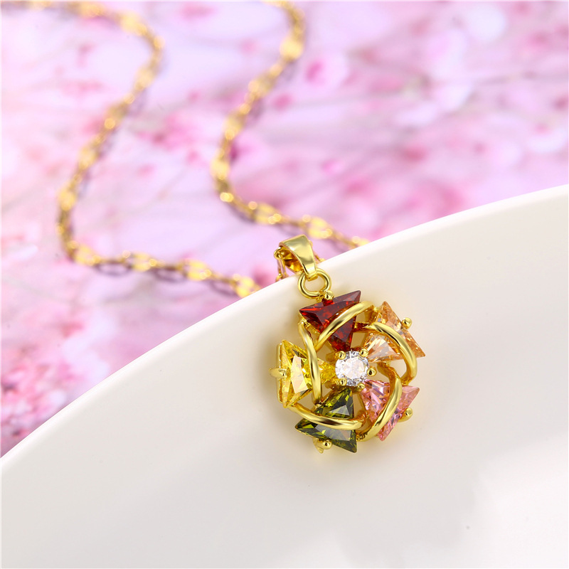 Wholesale Jewelry Colorful Flower Pendant 18k Gold Titanium Steel Necklace Nihaojewelry display picture 2