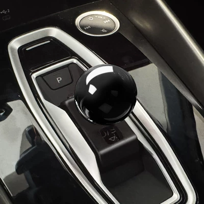 Sürətlər qutusu və əl tormozu başlıqları A3 modified gear shift knob - audi-a5la3q456l-e-tron-gear-shift-knob-black-ball-head-base