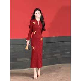 新中式国风改良旗袍连衣裙温柔风高级感红色修身包臀长裙2025秋季