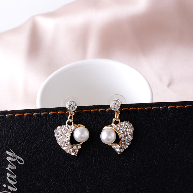 Stylish Pearl Jewelry