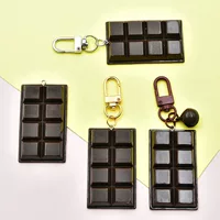 Food Play Шоколадная сумка подвеска Подарок оптом персонализированная смола имитация черный шоколадный брелок подвеска