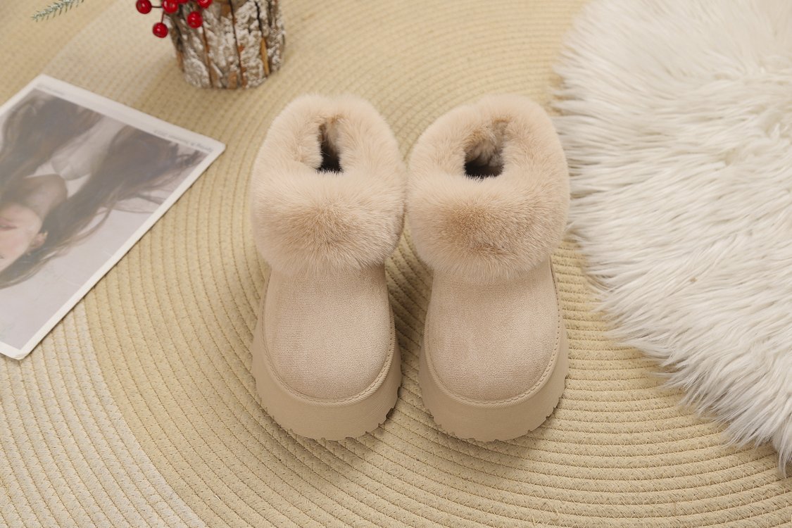 A new winter slip-on snow boots women's shoes plush one cotton shoes plus velvet thickened_voghion.com
