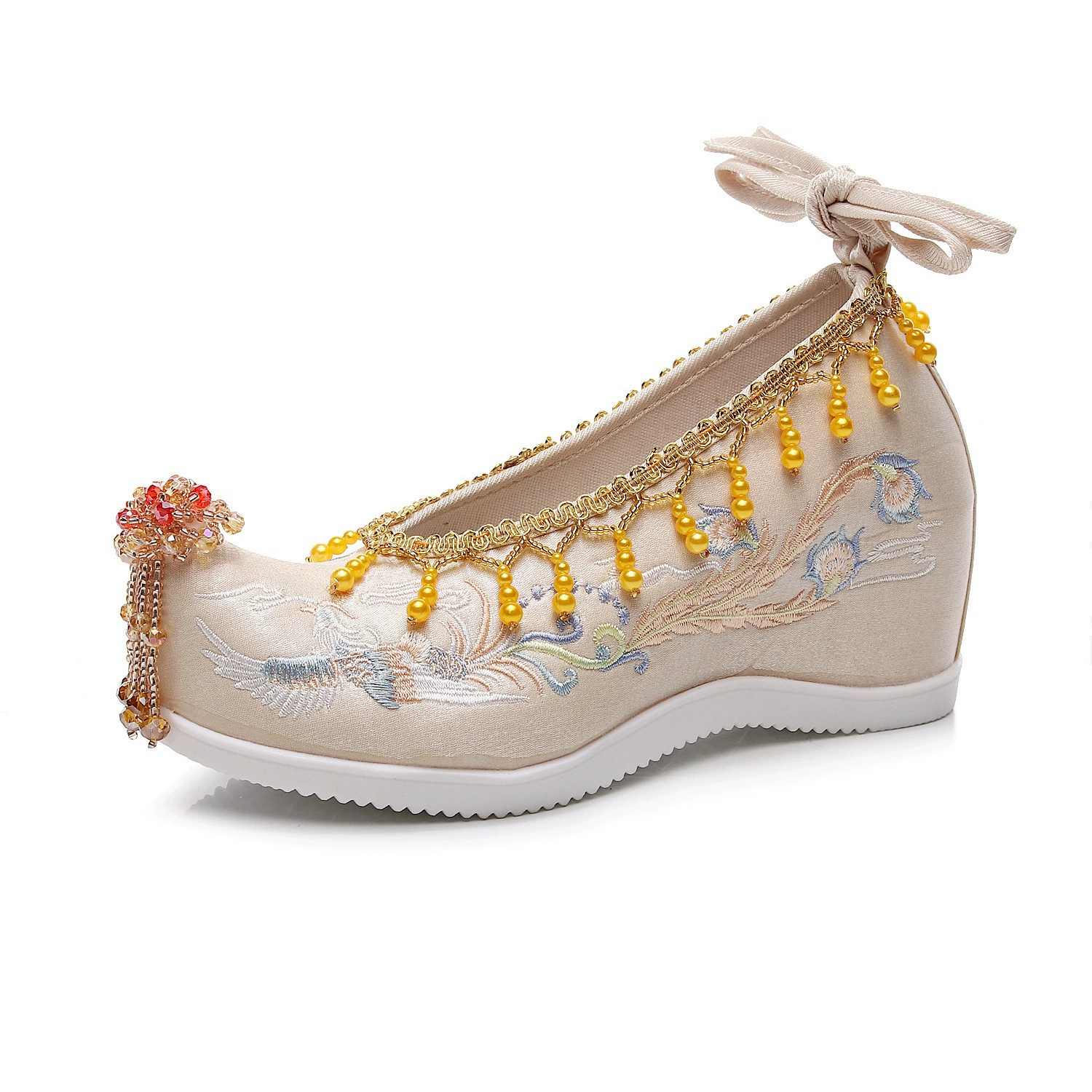 Autumn high wedding shoes for bride, Hanfu, footwear, Chinese style, champagne color