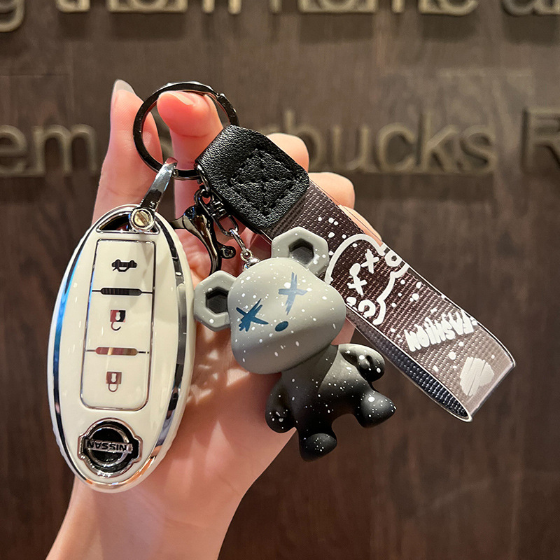 닛산 C-스마트 3 키 [싱글 쉘 화이트] + 회색 폭력 곰 펜던트