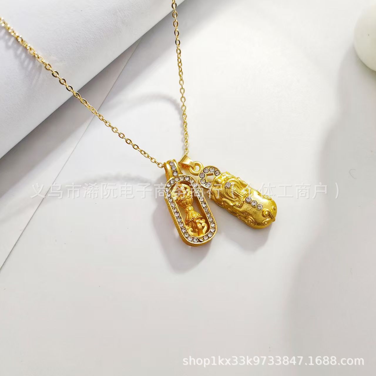 바즈라 + 골드 체인