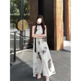 新中式国风水墨印花无袖V领连衣裙子女夏2025新款感气质长裙