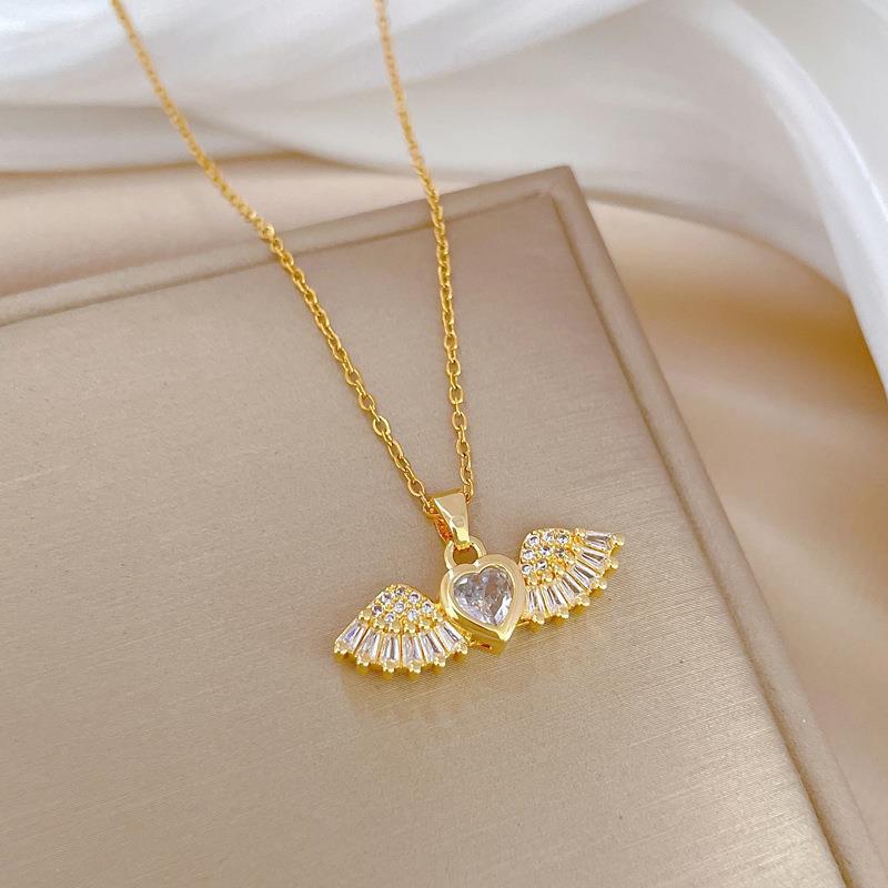 Stainless Steel Copper Lady Elegant Inlay Heart Shape Angel Wings Zircon Pendant Necklace display picture 5