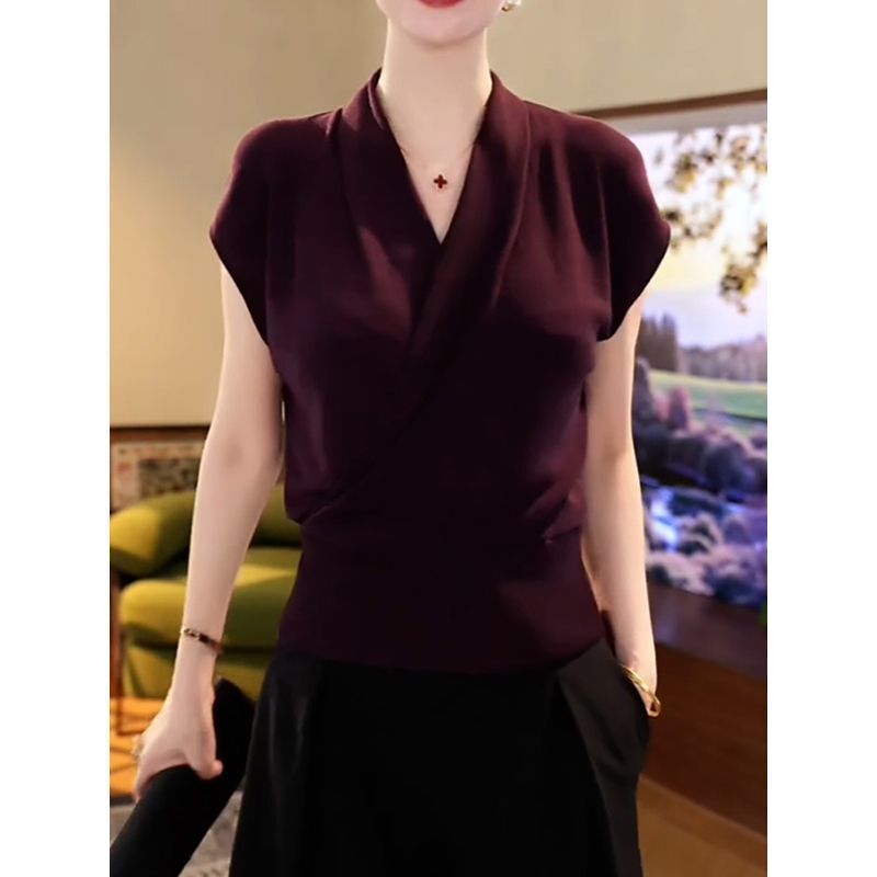 女性のシャツノースリーブ無地 V ネックセーター女性の夏の新しいハイエンド痩身多用途韓国セーター 8264|undefined