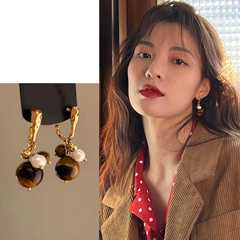 金色虎眼石珍珠耳钉女设计感小众精致独特美拉德耳饰耳环新款