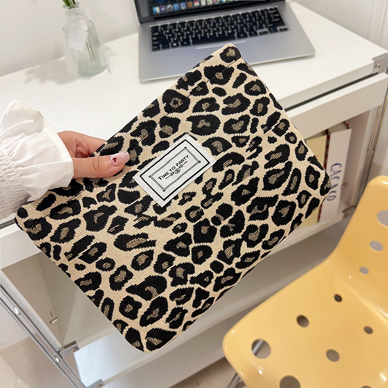 Cross-Border Fashion Zebra Leopard Print Cosmetic Bag Toiletry Bag Women's Handbag Clutch Bag Convenient Large Capacity Storage Bag Cross-Border Fashion Zebra Leopard Print Cosmetic Bag Toiletry Bag Women's Handbag Clutch Bag Convenient Large Capacity Storage Bag