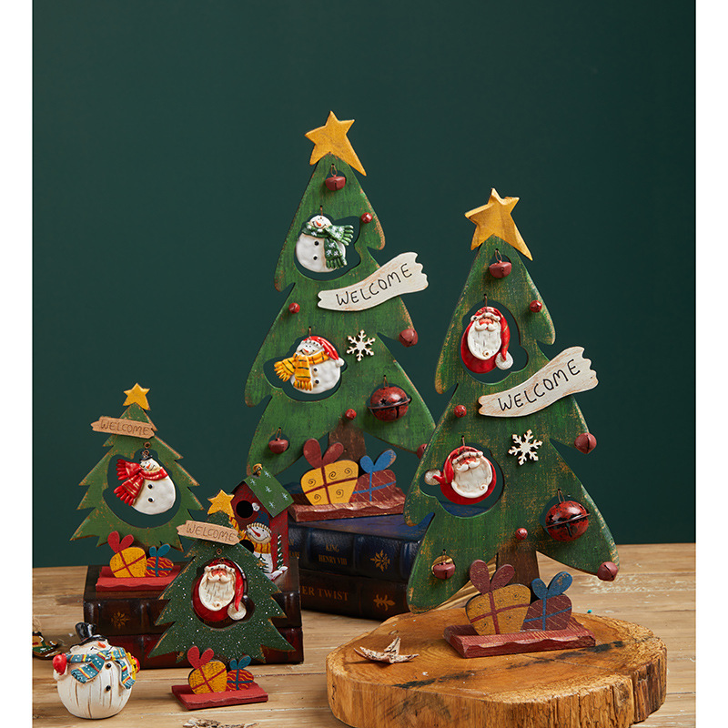 Buscando madera transfronteriza venta caliente una pieza de escritorio de árbol de Navidad árbol de decoración de muñeco de nieve decoración