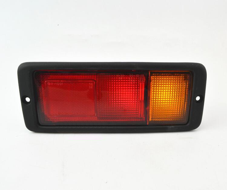 Suitable for Mitsubishi 92-96 Pajero V31V32V33V43 Rear Bumper Light Montero Changfeng Cheetah Rear Fog Light