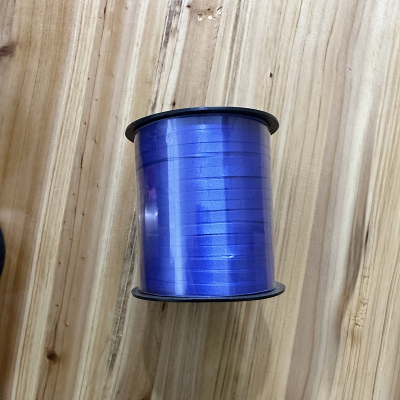 Venta al por mayor 250 tamaño llano globo cinta cumpleaños bandera tirar cuerda caja de regalo embalaje correa de plástico cuerda