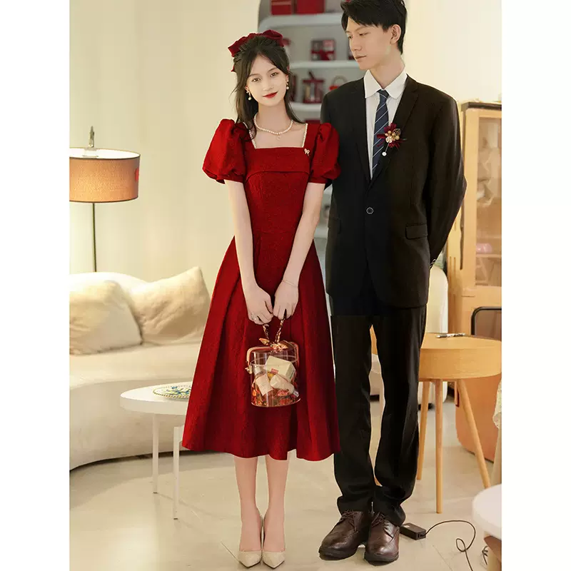 (清货)敬酒服新娘酒红色平时可穿订婚连衣裙在逃公主裙子回门小礼