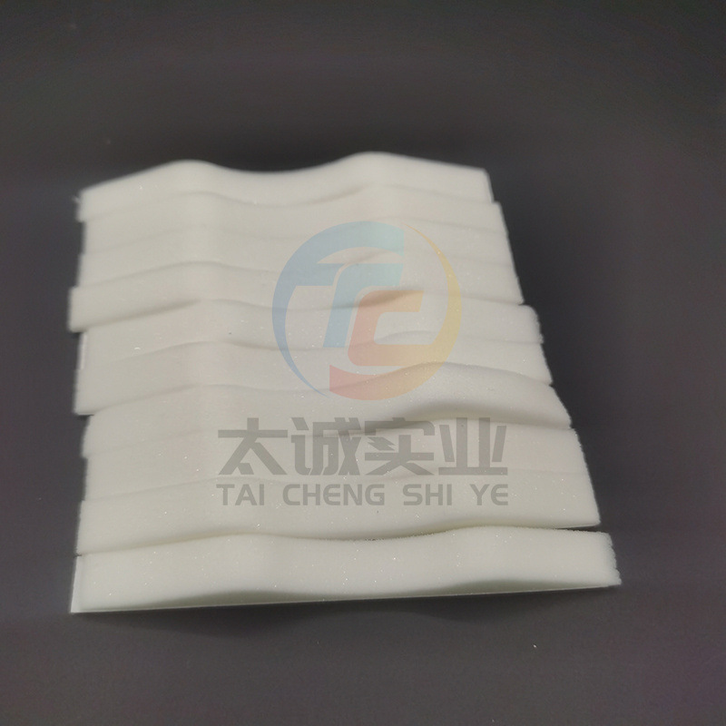 生产加工弧形背胶发箍填充透气海绵条聚氨酯车缝布料头盔模压软垫