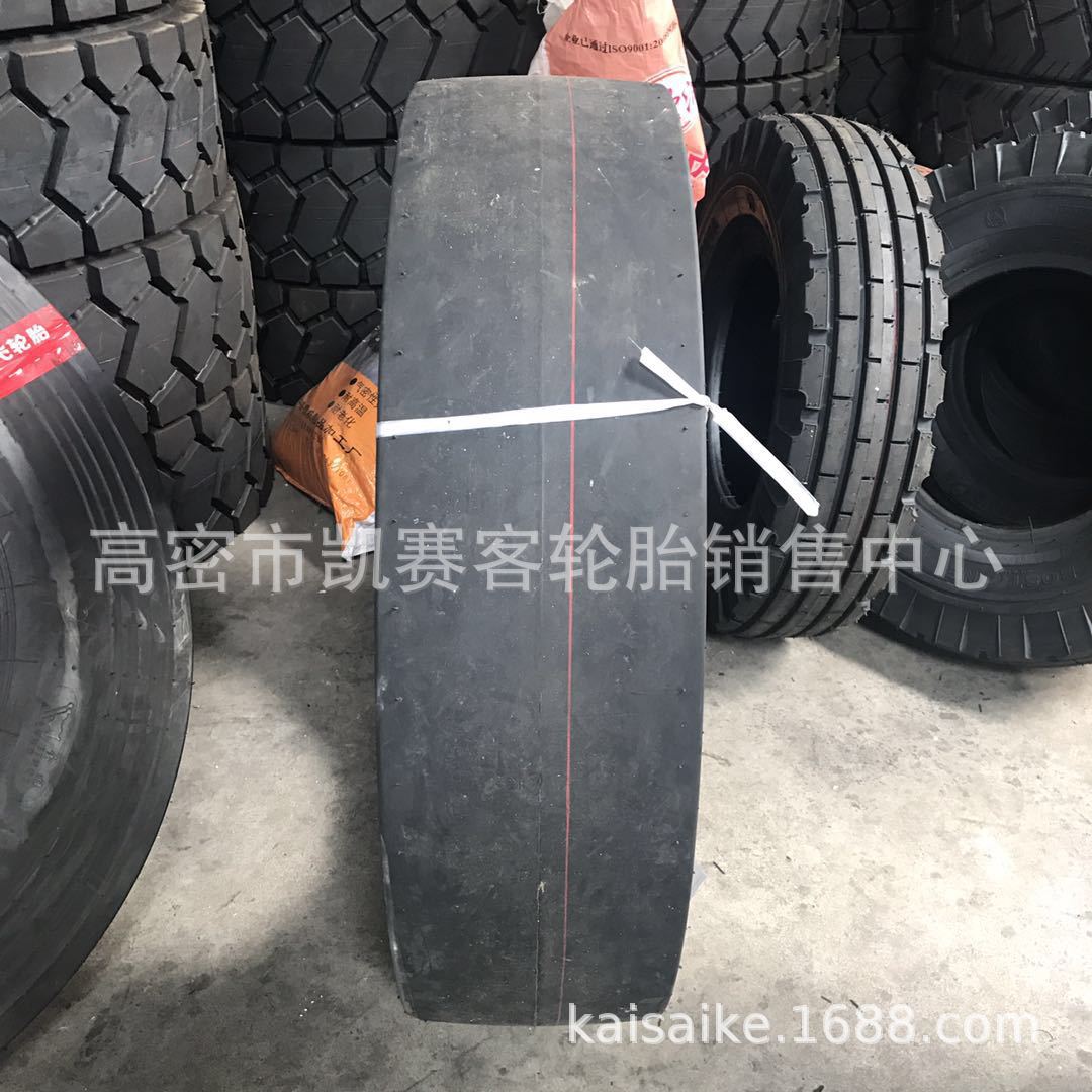 沥青压路机轮胎900 9.00-20 C-1光面胶轮 光板轮胎徐工机械