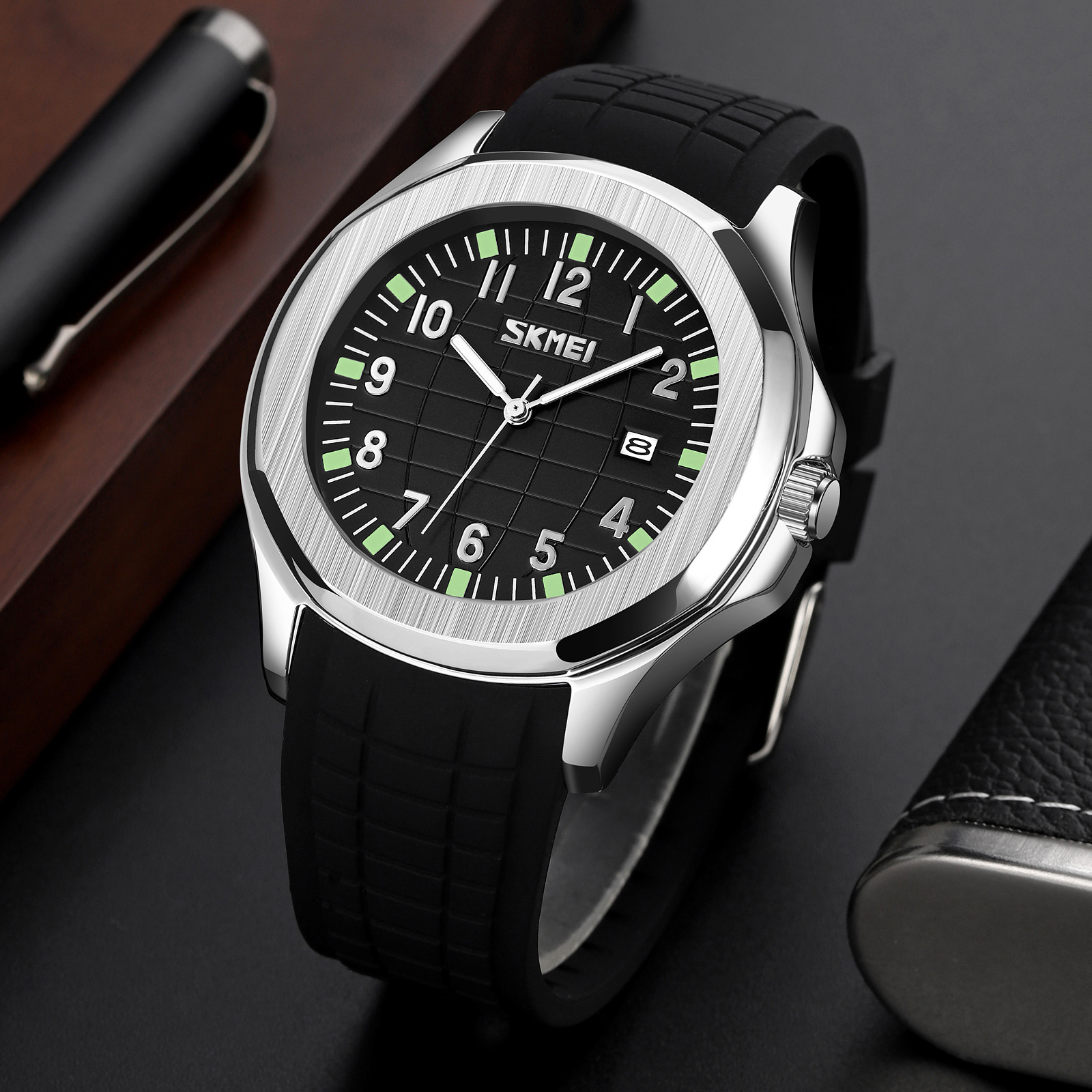 Los fabricantes transfronterizos estadounidenses proporcionan directamente relojes de silicona para hombres impermeables a la luz nocturna relojes de cuarzo casuales regalos personalizados