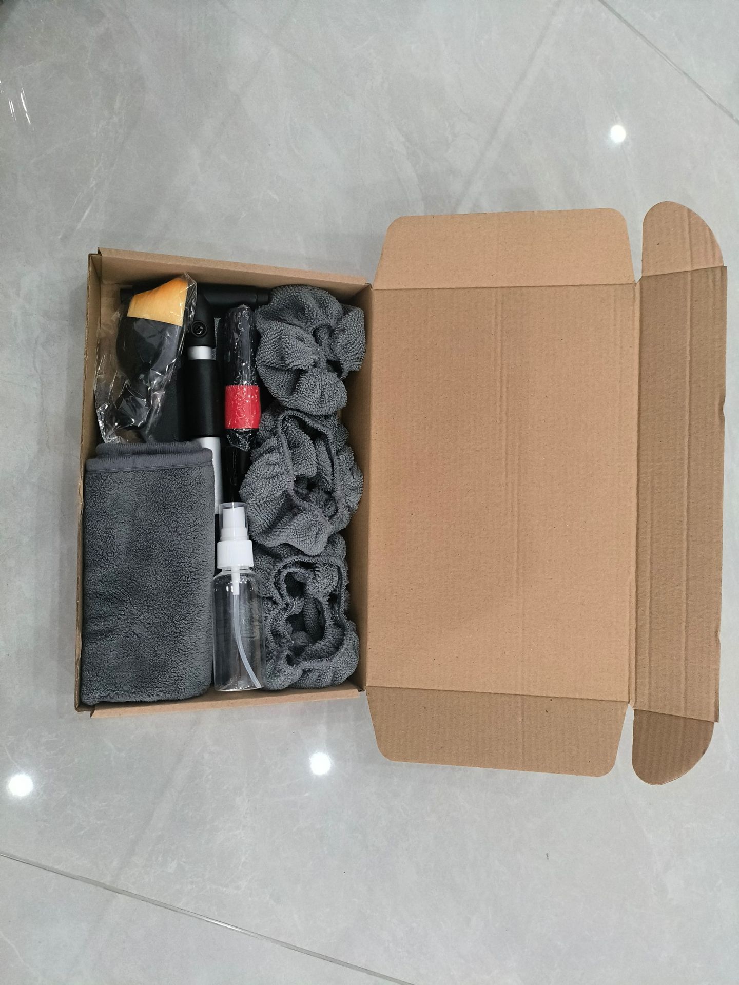 Car windshield cleaning brush, deicer window brush, microfiber car wash window scraper, telescopic rod set