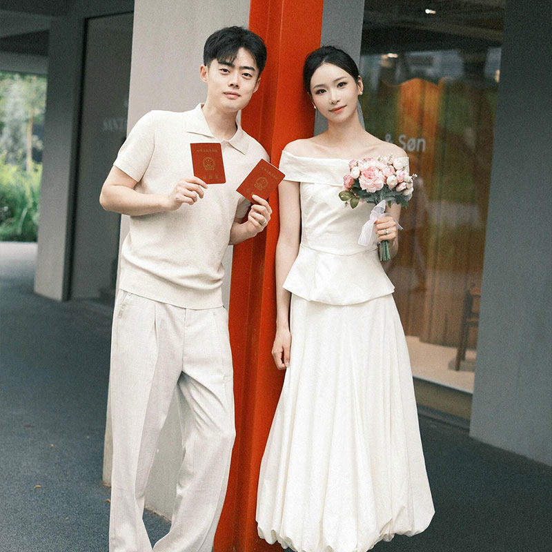Engagement and Registration Ceremony Dress, High-End Light Luxury Niche Style, Can Be Worn Casually, Off-Shoulder Top and Skirt Two-Piece Set Engagement and Registration Ceremony Dress, High-End Light Luxury Niche Style, Can Be Worn Casually, Off-Shoulder Top and Skirt Two-Piece Set