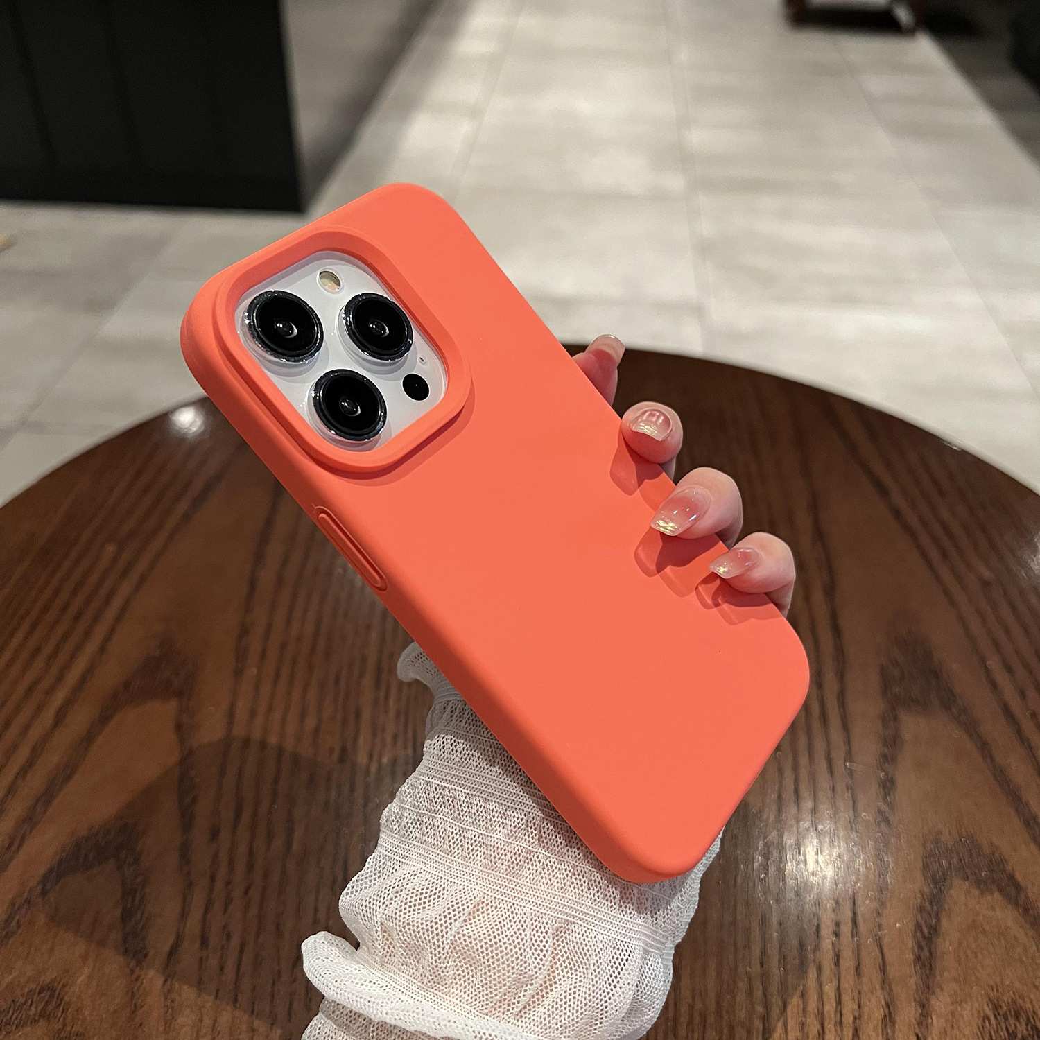 Ốp lưng silicon lỏng iPhone 14 Pro Max chống rơi, bảo vệ toàn diện — [Vàng cam] Silicone lỏng tinh khiết có lỗ lớn, [Dark Night Green] Silicone lỏng tinh khiết có lỗ lớn, [Pitaya Purple] Silicone lỏng màu đặc có lỗ lớn, [Tử Đinh Hương] Silicone lỏng tinh khiết có lỗ lớn