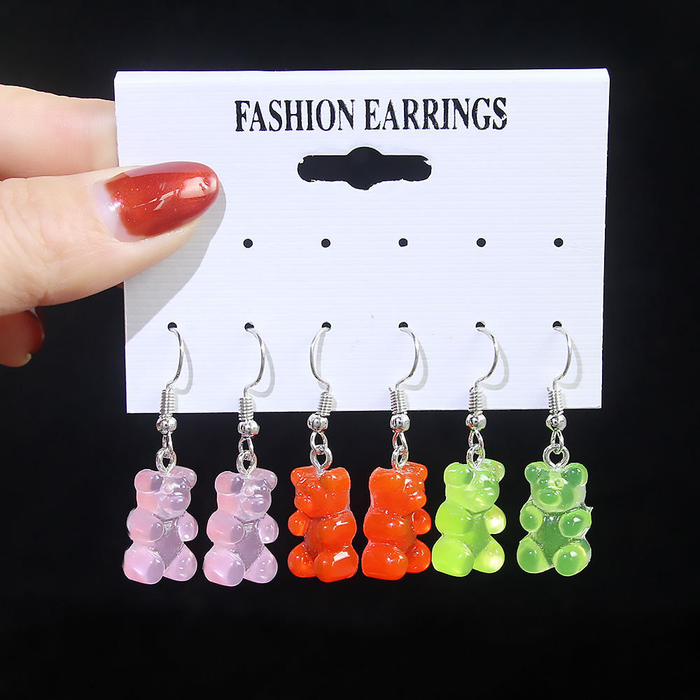 Traje de collar de oso transparente transfronterizo europeo y americano nuevo colgante de dibujos animados de color caramelo de resina collar de mujer de moda personalizada