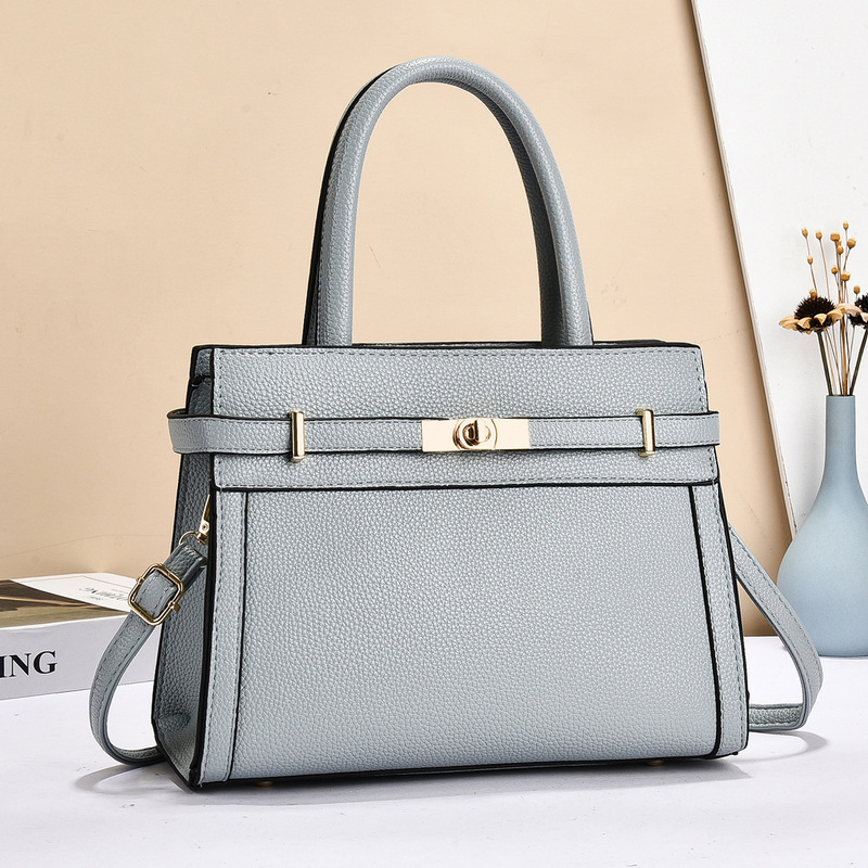 Foreign Trade Bags Women's Bags 2025 New Trendy Handheld Tote Bag High Quality Classic Shoulder Crossbody Bag Commuter Large Bag