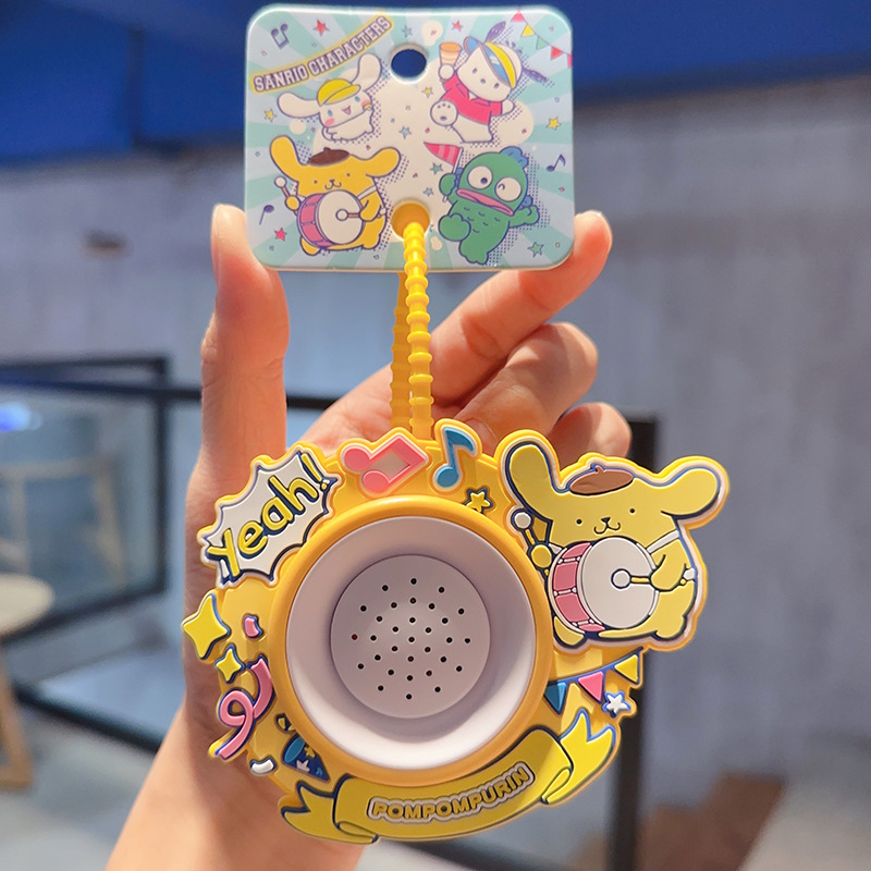 2026年新作正規品サンリオクロミぬいぐるみキーホルダー女性向け可愛いハローキティぬいぐるみカメラ小物