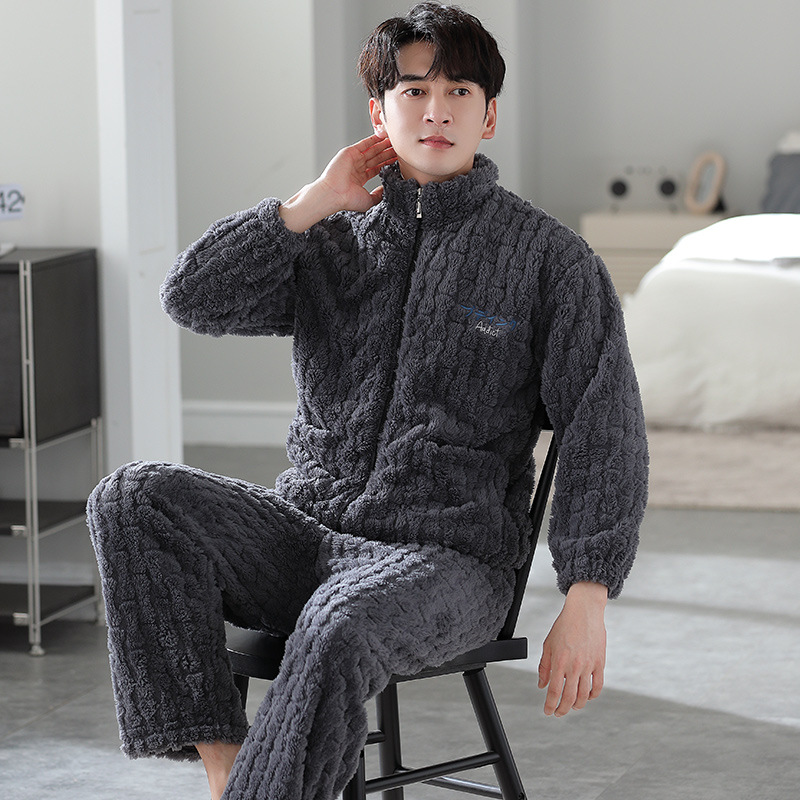 Pijama de hombre otoño 2024 nuevo hombre otoño invierno de alta sensación de coral felpa hombre felpa gruesa ropa para el hogar