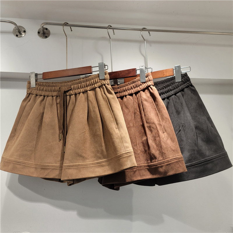 仿鹿皮绒短裤女2025新款秋季小个子外穿阔腿高腰显瘦宽松休闲裤